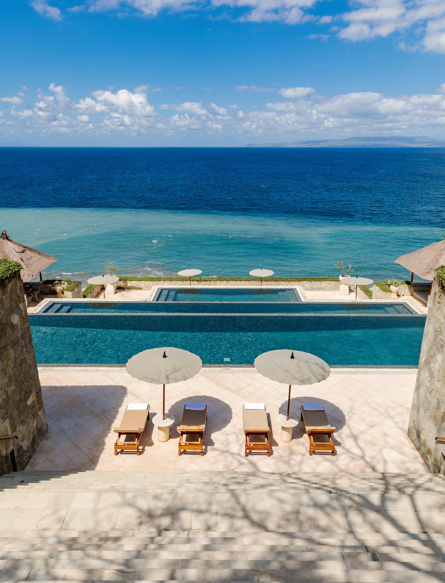 Amankila – Dreistufiger Infinity-Pool