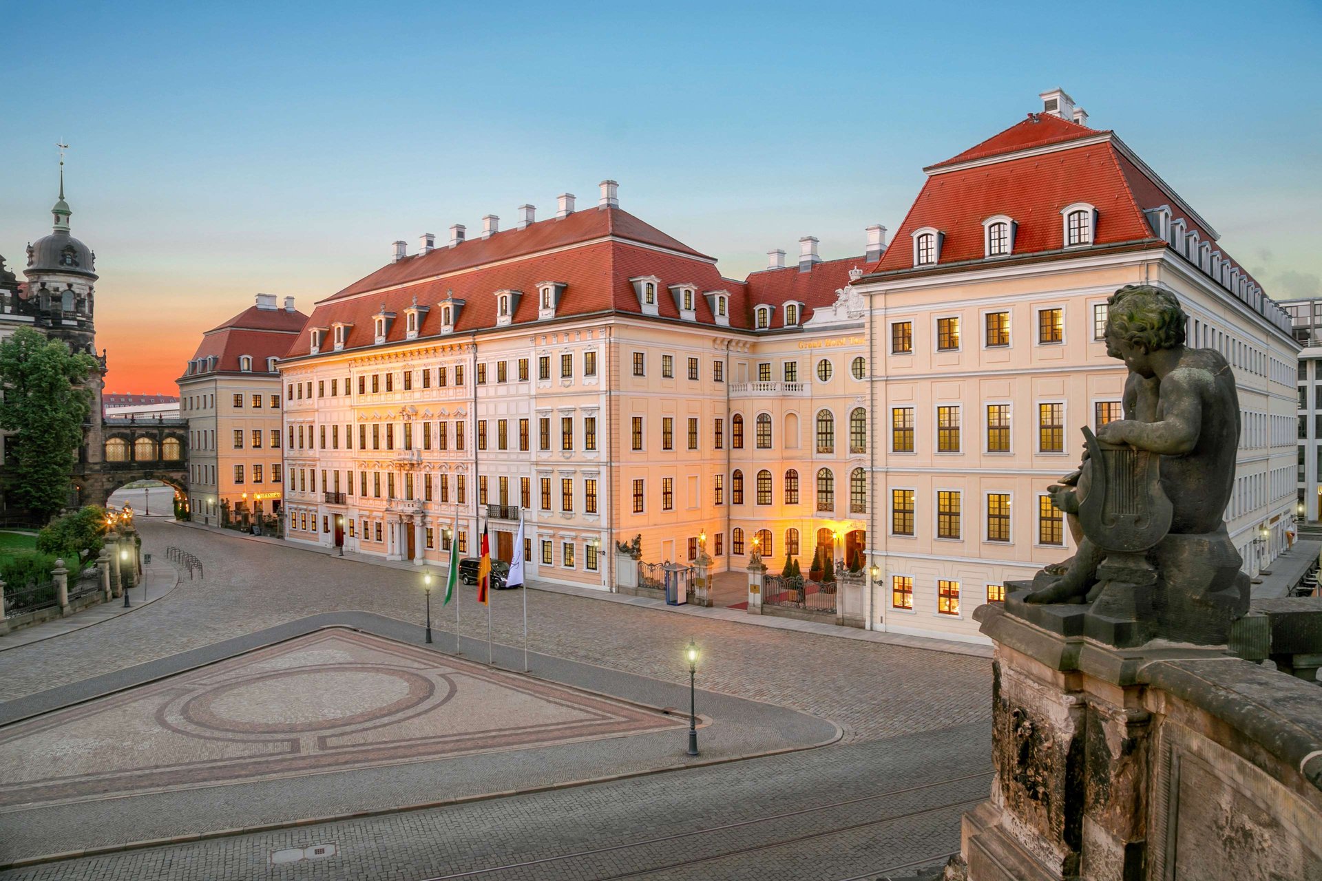 Taschenbergpalais Kempinski Dresden: Das Palais der Cosel, neu erzählt