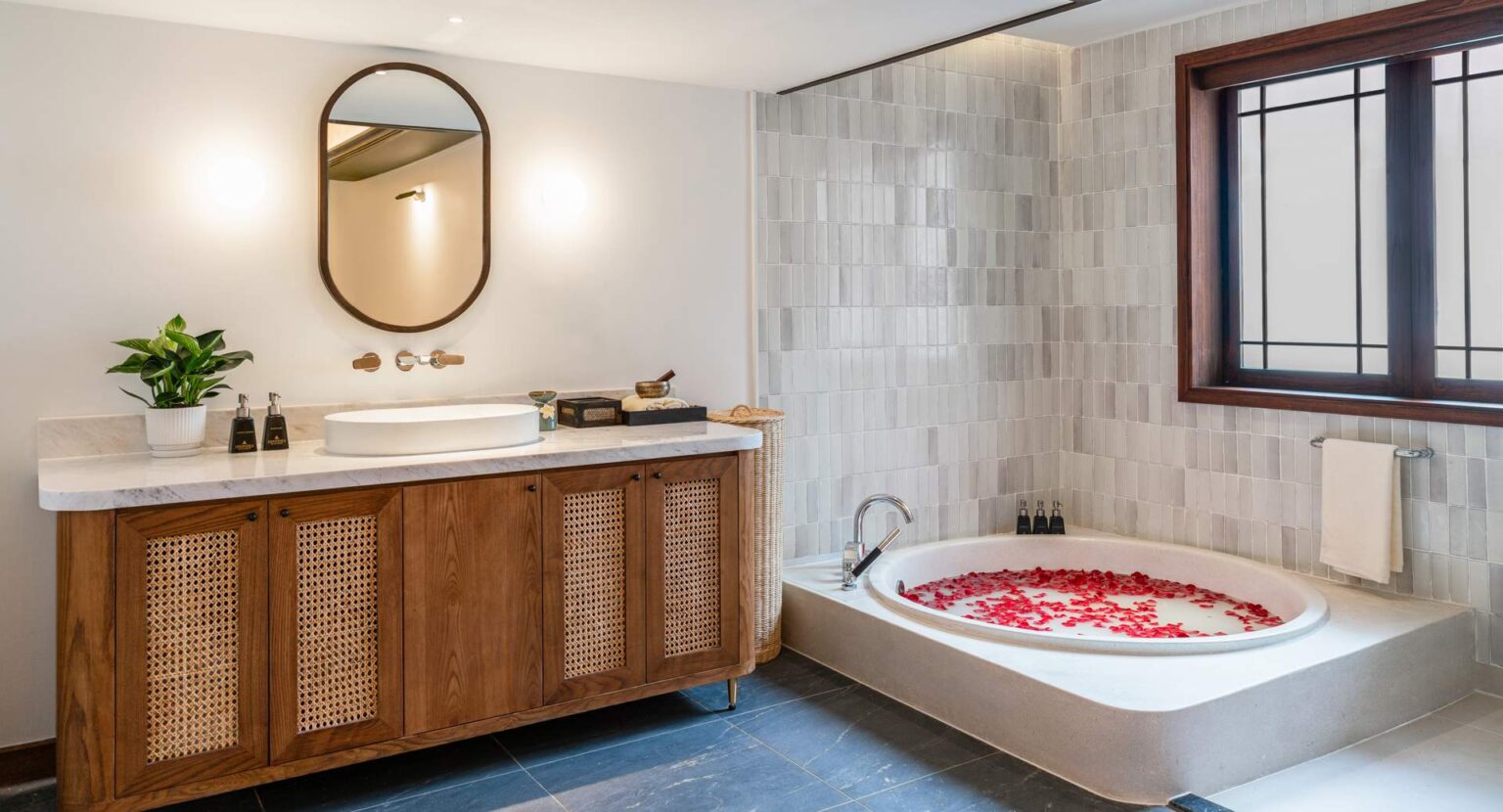 Anantara Spa: Behandlungsraum mit Wanne