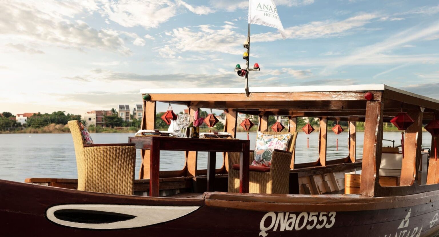 Privates Dinner auf dem hauseigenen Boot