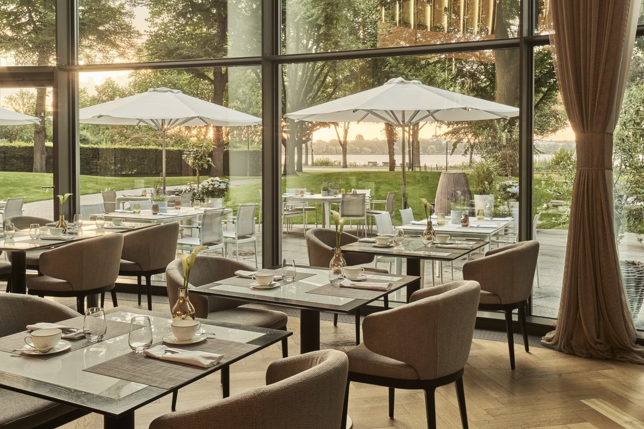 Restaurant Parkview mit Terrasse zum Alsterpark