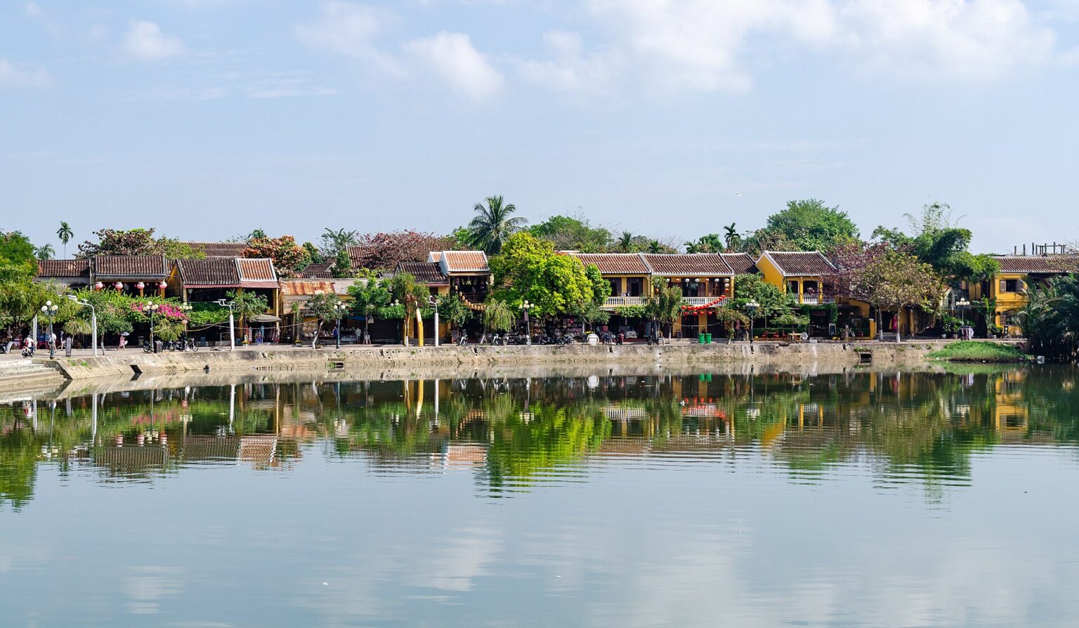 Altstadt von Hoi An vom Wasser aus